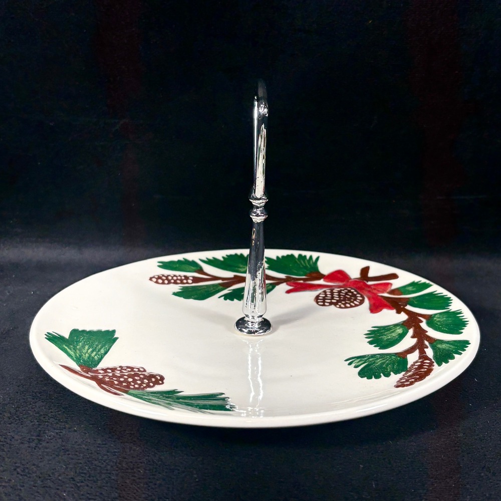 Vtg Handmade Signed Candy / Serving Dish Center‎ Handle Embossed Pinecone Design - Picture 2 of 8